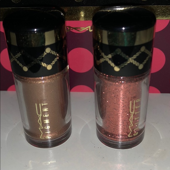 Mac glitter and Pigment duo - Picture 2 of 2